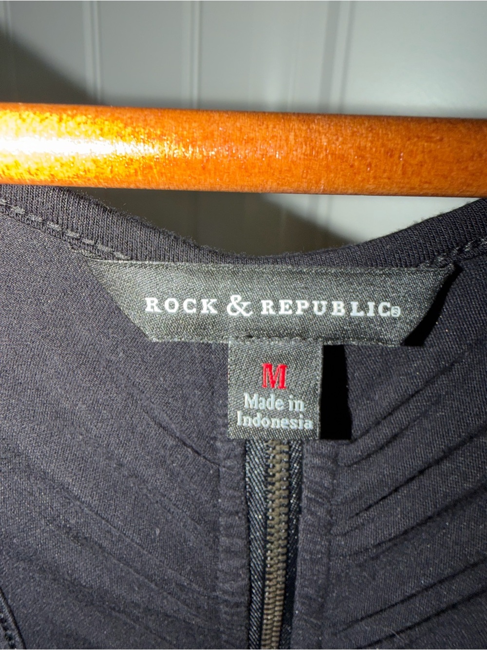 Black Sparkle Draped Tank Top - Picture 3 of 3